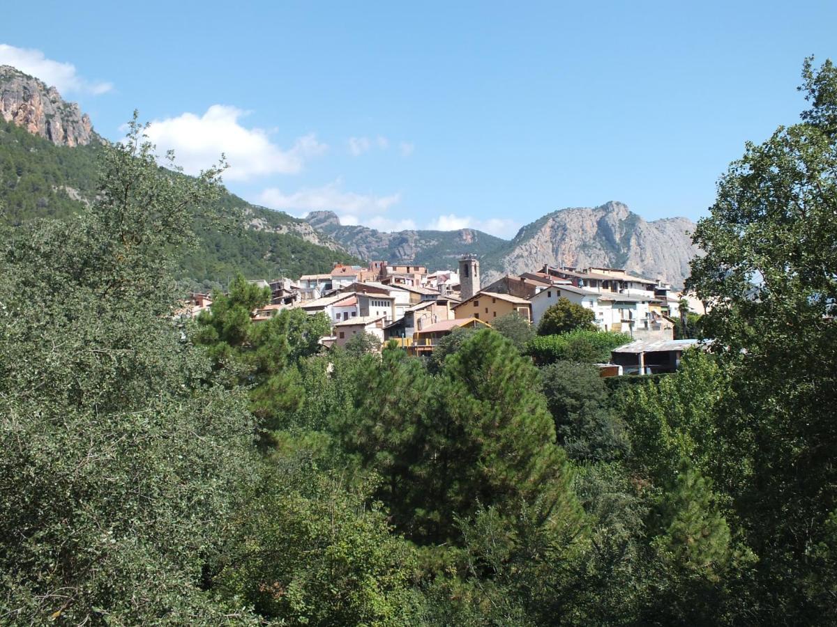 La Llar De Peramola Apartment Exterior photo
